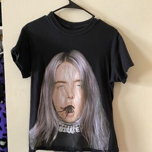 billie eilish, black graphic tee